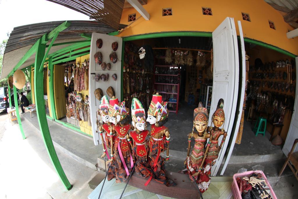 Omah Garengpoeng Guest House Magelang Værelse billede