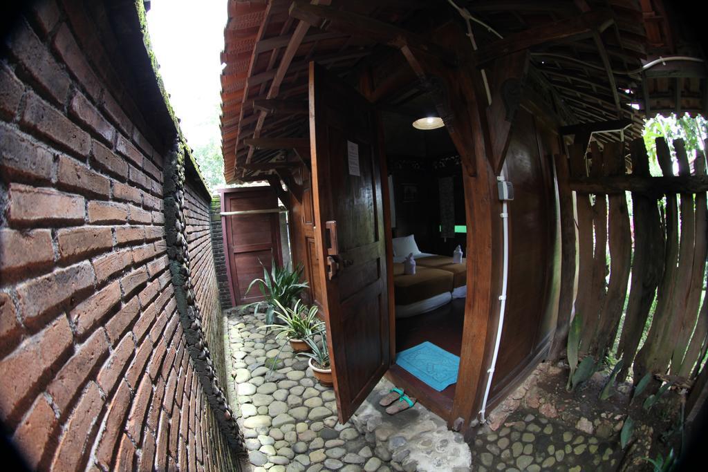 Omah Garengpoeng Guest House Magelang Værelse billede