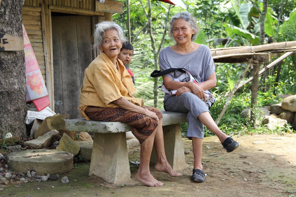 Omah Garengpoeng Guest House Magelang Værelse billede